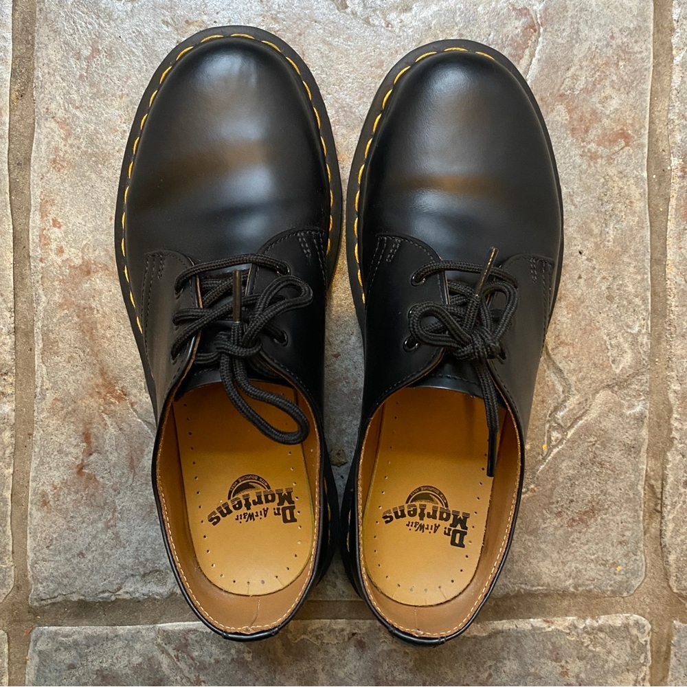 doc martens 1461 oxford shoes women’s size 8